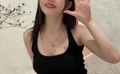 骑师与女记者马棚偷情